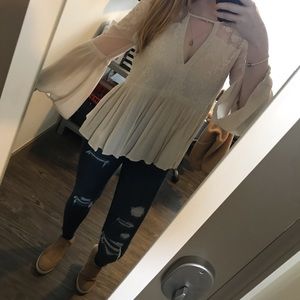 American Eagle Flowy Top